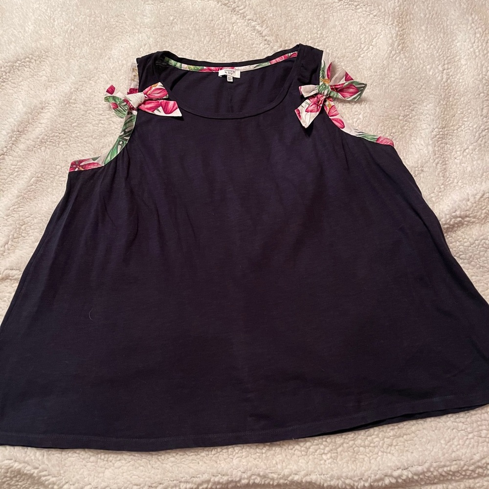 Blue tanks top